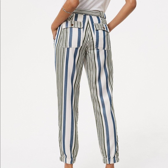 LOFT Pants - NWT LOFT Striped Tie Waist Cargo Pant, Size 8